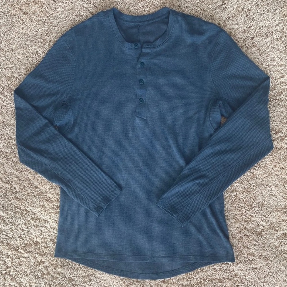 Lululemon Longsleeve Henley